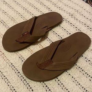 Brown men’s rainbow sandals